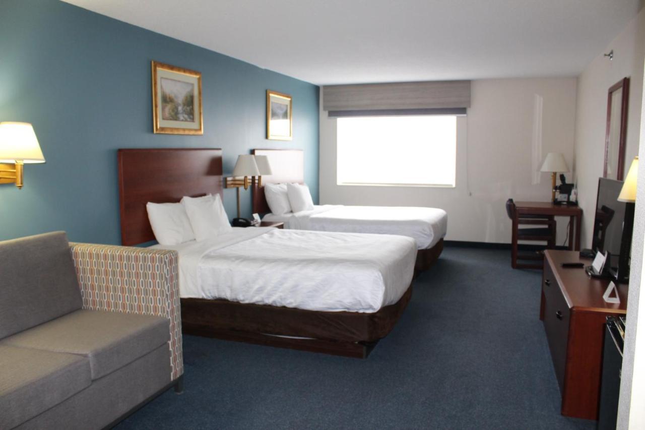 Reston Inn & Suites Spencer Dış mekan fotoğraf