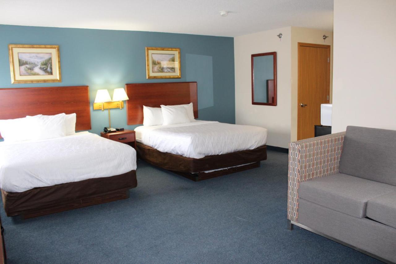 Reston Inn & Suites Spencer Dış mekan fotoğraf